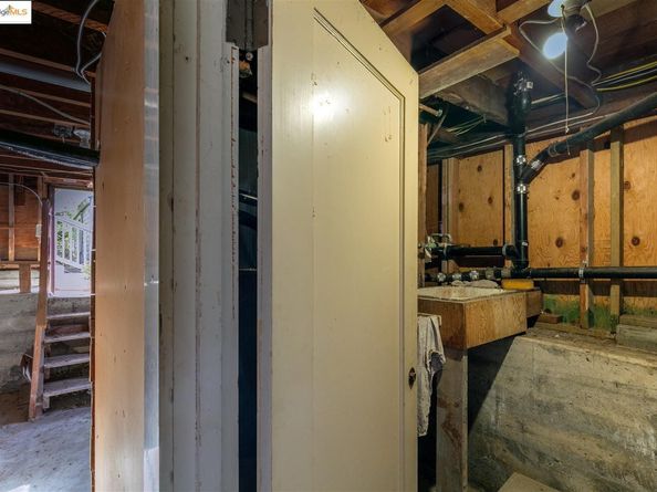 1866 Tacoma Ave, Berkeley CA 94707
