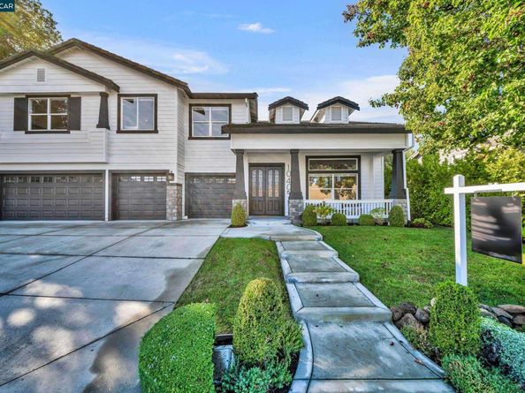 1040 Pebble Beach Dr, Clayton CA 94517