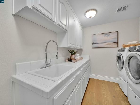 1040 Pebble Beach Dr, Clayton CA 94517