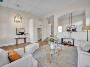 1040 Pebble Beach Dr, Clayton CA 94517