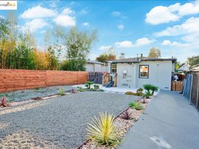 1607 10th St, Berkeley CA 94710