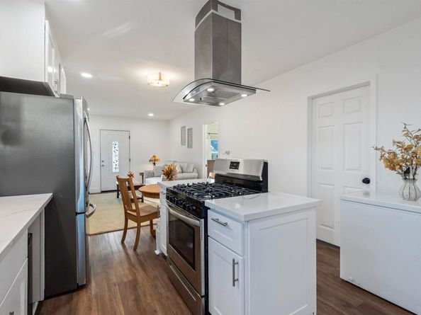 1607 10th St, Berkeley CA 94710