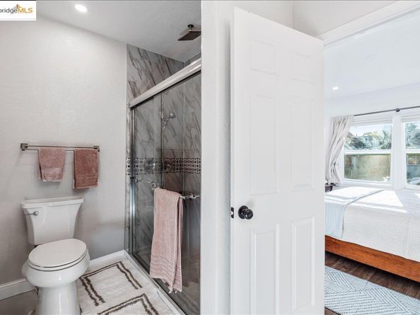 1607 10th St, Berkeley CA 94710