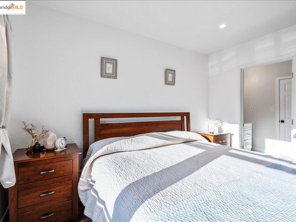 1607 10th St, Berkeley CA 94710