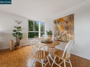 320 Lee St 202, Oakland CA 94610