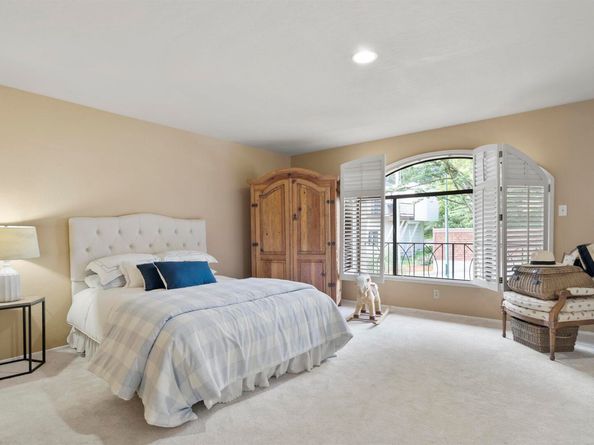2266 Ninth Ave, San Francisco CA 94116