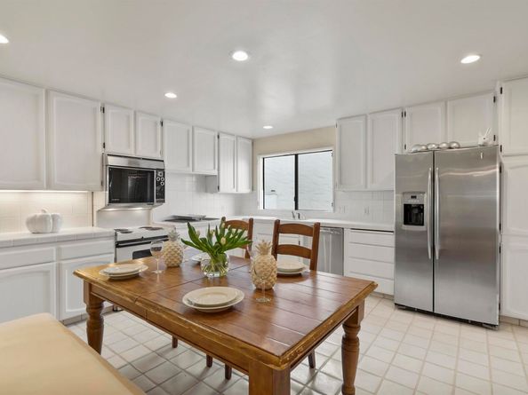 2266 Ninth Ave, San Francisco CA 94116