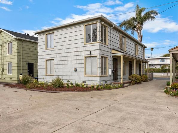 2774 Sacramento St, Berkeley CA 94702