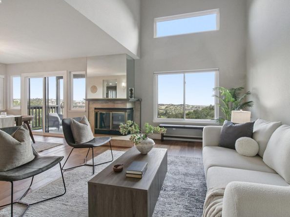 156 Haslemere Ct, Lafayette CA 94549