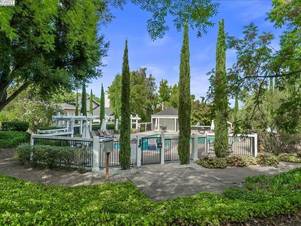 2178 Inverness Ct, Pleasanton CA 94588