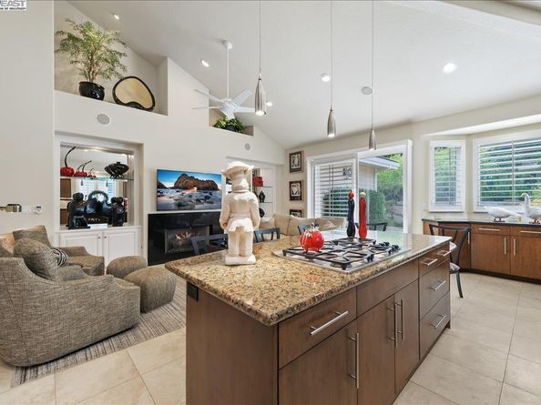 2178 Inverness Ct, Pleasanton CA 94588