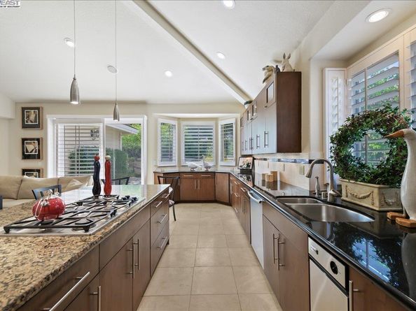 2178 Inverness Ct, Pleasanton CA 94588