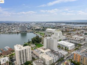 1425 Lakeside DR 201, Oakland CA 94612