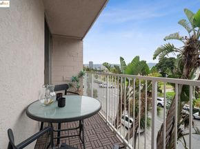 1425 Lakeside DR 201, Oakland CA 94612