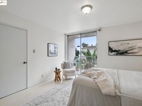 1425 Lakeside DR 201, Oakland CA 94612