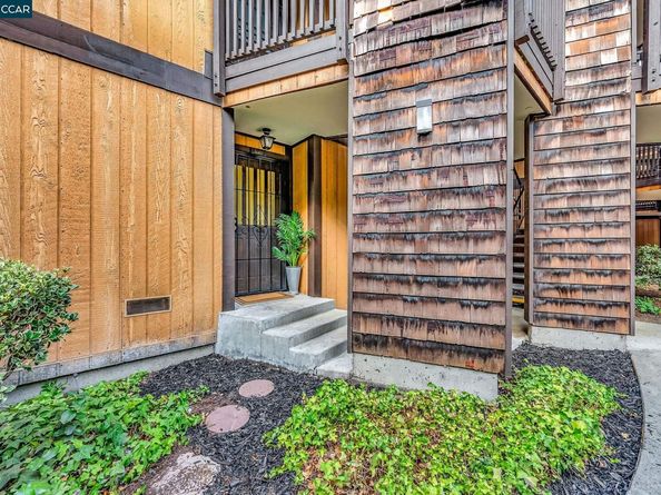 16411 Saratoga St 106W, San Leandro CA 94578