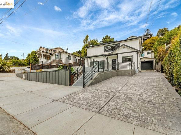 7900 Michigan Ave, Oakland CA 94605