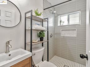 7900 Michigan Ave, Oakland CA 94605