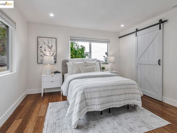 7900 Michigan Ave, Oakland CA 94605