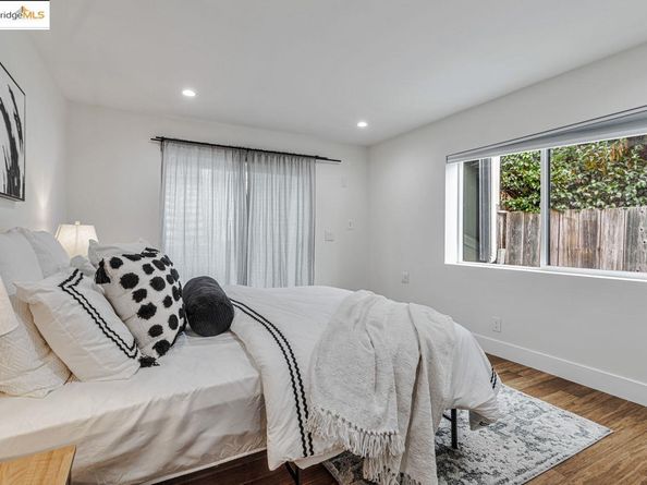 7900 Michigan Ave, Oakland CA 94605