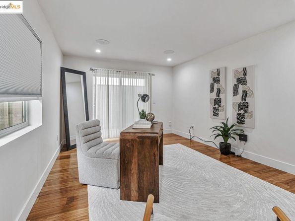 7900 Michigan Ave, Oakland CA 94605