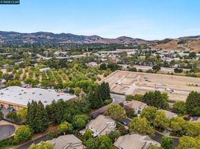 5 San Carlo Ct, Danville CA 94526