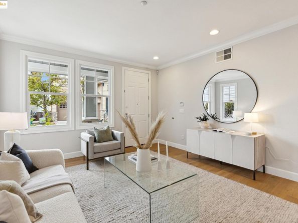 311 Seacliff Way, Richmond CA 94801