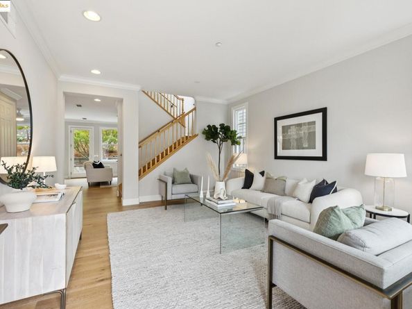 311 Seacliff Way, Richmond CA 94801