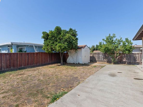 19665 Royal Ave, Hayward CA 94541