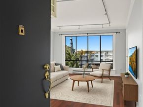 4 Commodore DR D523, Emeryville CA 94608