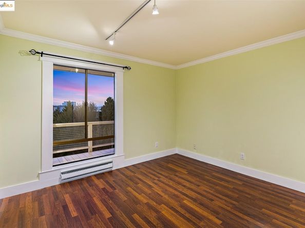 4 Commodore DR D523, Emeryville CA 94608