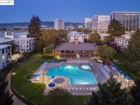 4 Commodore DR D523, Emeryville CA 94608