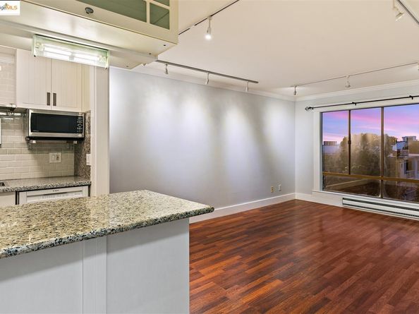 4 Commodore DR D523, Emeryville CA 94608