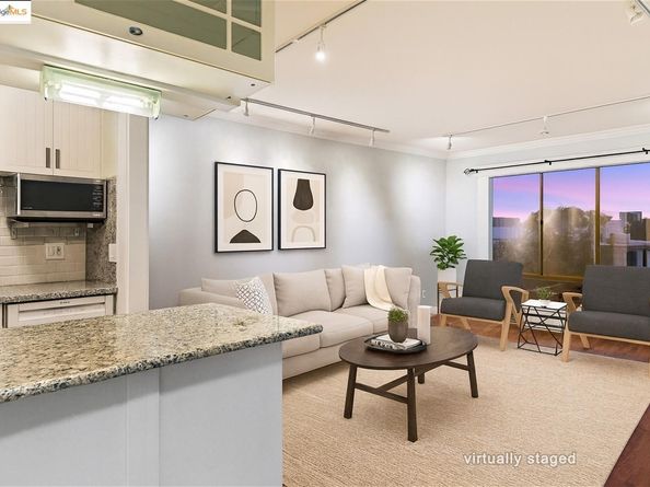 4 Commodore DR D523, Emeryville CA 94608