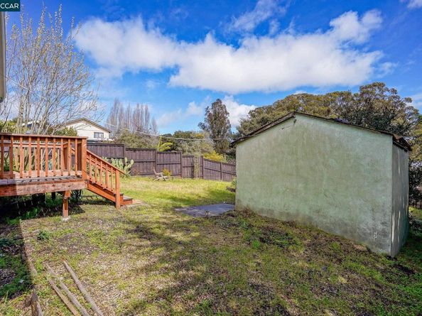 742 La Paloma Rd, El Sobrante CA 94803