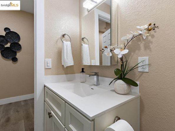 1148 53rd, Oakland CA 94608