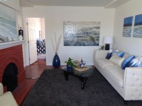 2122 E 25Th St, Oakland CA 94606