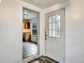 4017 Altamont Ave, Oakland CA 94605