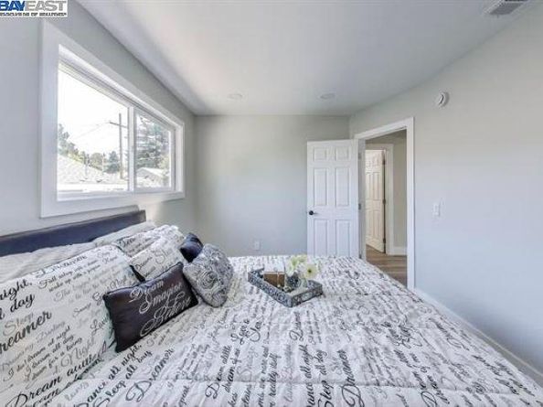 2131 Pomona Ave, Martinez CA 94553