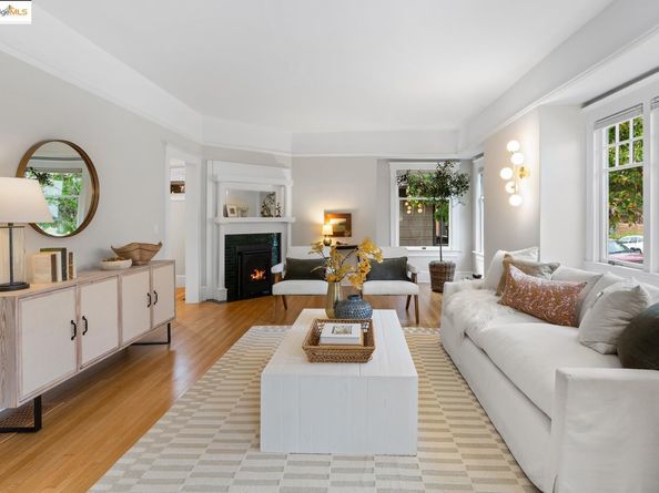 2644 Parker St, Berkeley CA 94704