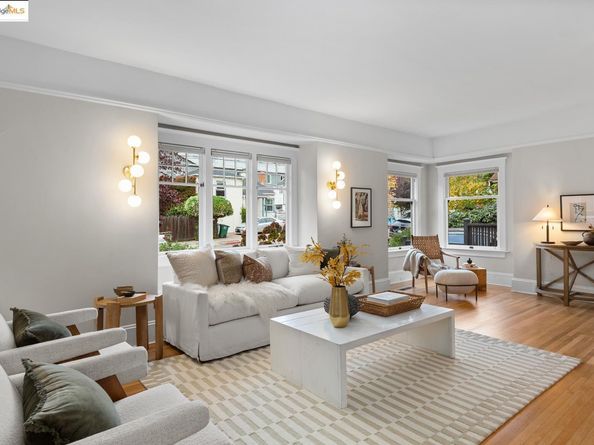 2644 Parker St, Berkeley CA 94704