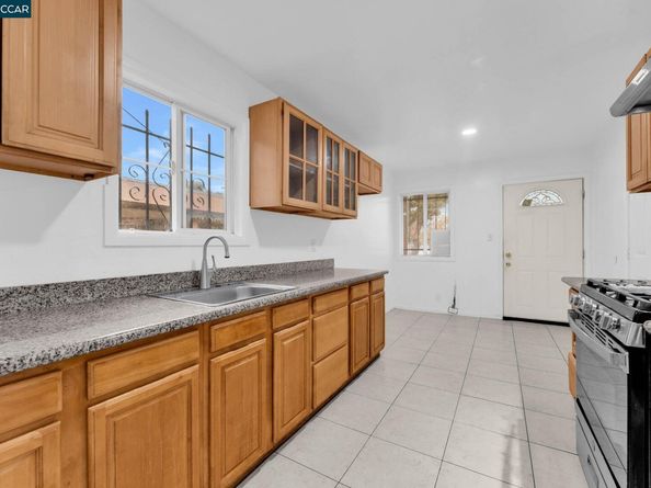 436 Marina Way S, Richmond CA 94804