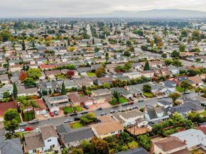 1394 Glacier Dr, Milpitas CA 95035