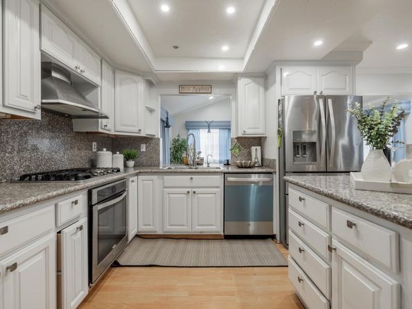 1394 Glacier Dr, Milpitas CA 95035