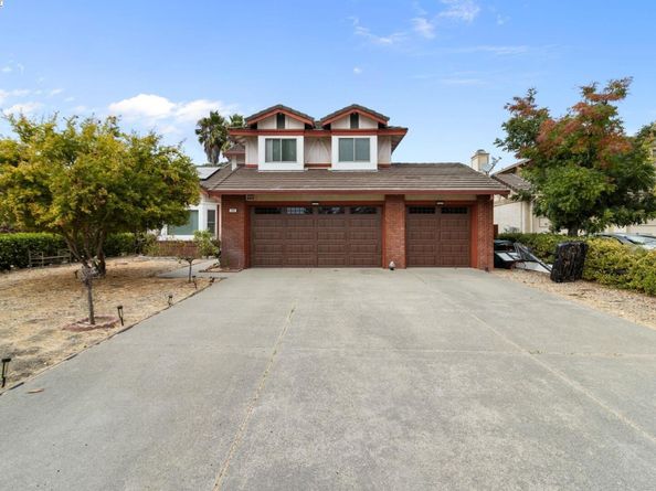 103 Opal Ct, Hercules CA 94547