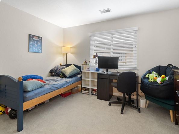 103 Opal Ct, Hercules CA 94547