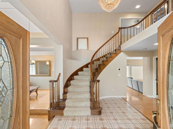 103 Opal Ct, Hercules CA 94547