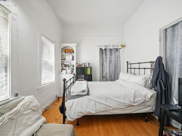 1572 Lincoln Ave, Alameda CA 94501