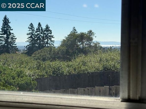 4271 Whittle Ave, Oakland CA 94602