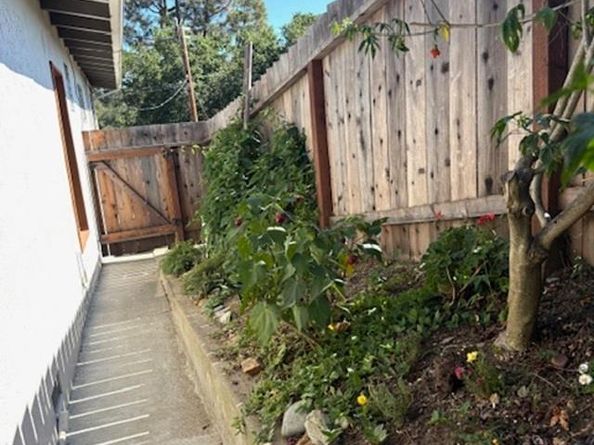 4271 Whittle Ave, Oakland CA 94602